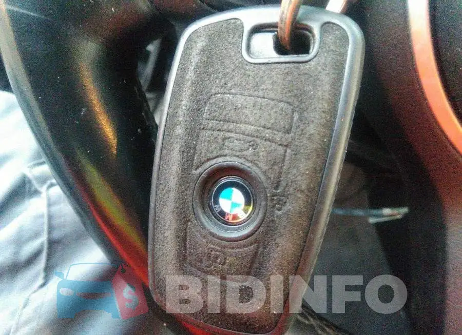 WBA4E5C55HG189283 Photo# 11