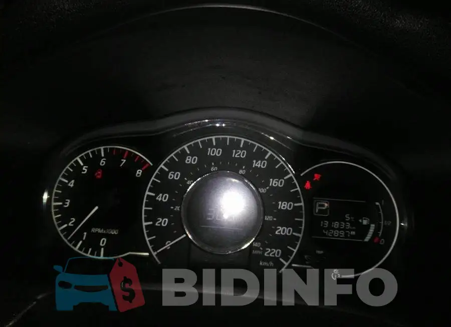 3N1CE2CP5FL424050 Photo# 7