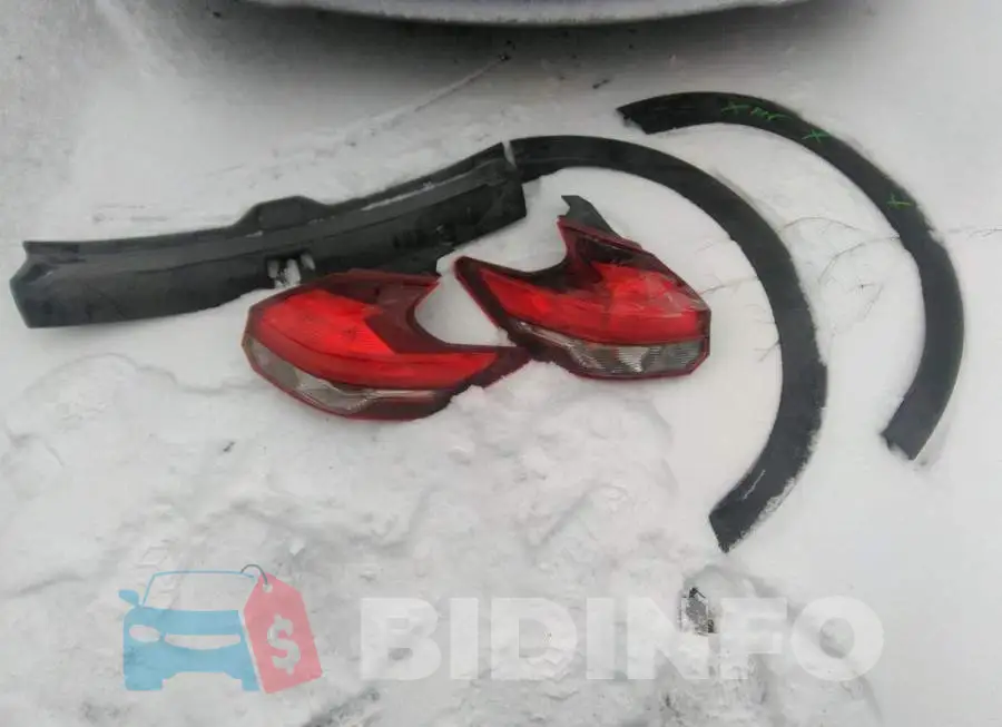 3N1CP5CU3KL561127 Photo# 12