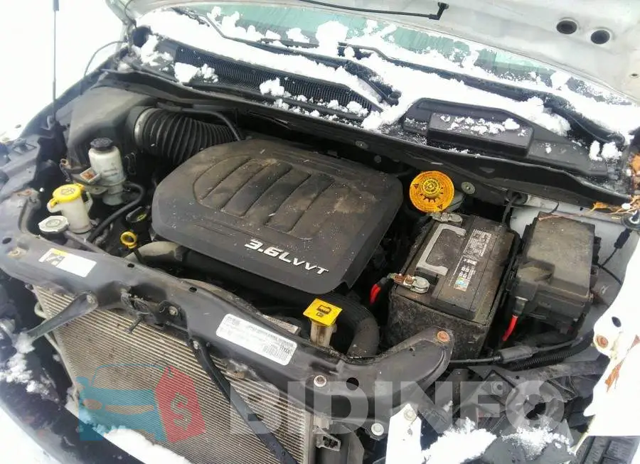 2C4RC1CG2FR740211 Photo# 10