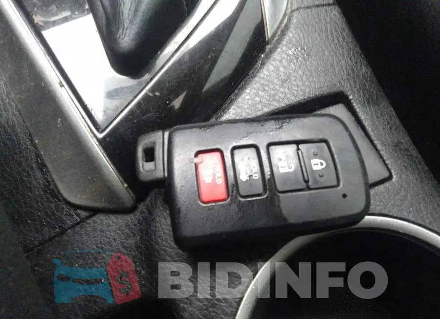 2T1BURHE6FC372507 Photo# 11