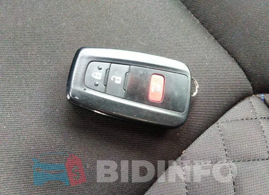 JTNKHMBX3M1099444 Photo# 11
