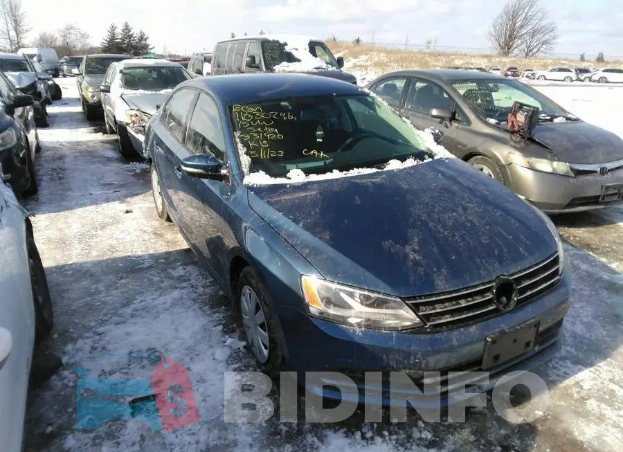 3VW2K7AJXFM331920 Photo# 1
