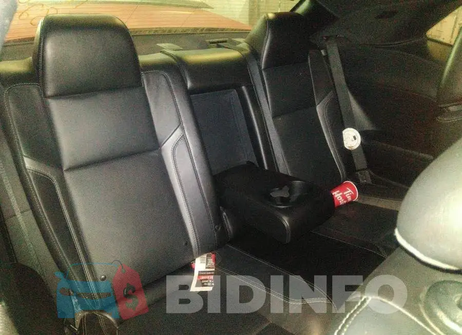 2C3CDZAGXJH282571 Photo# 8