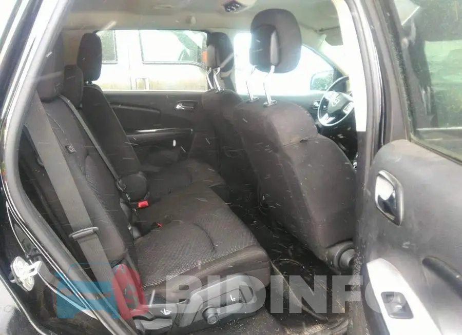 3C4PDCAB5GT112875 Photo# 8
