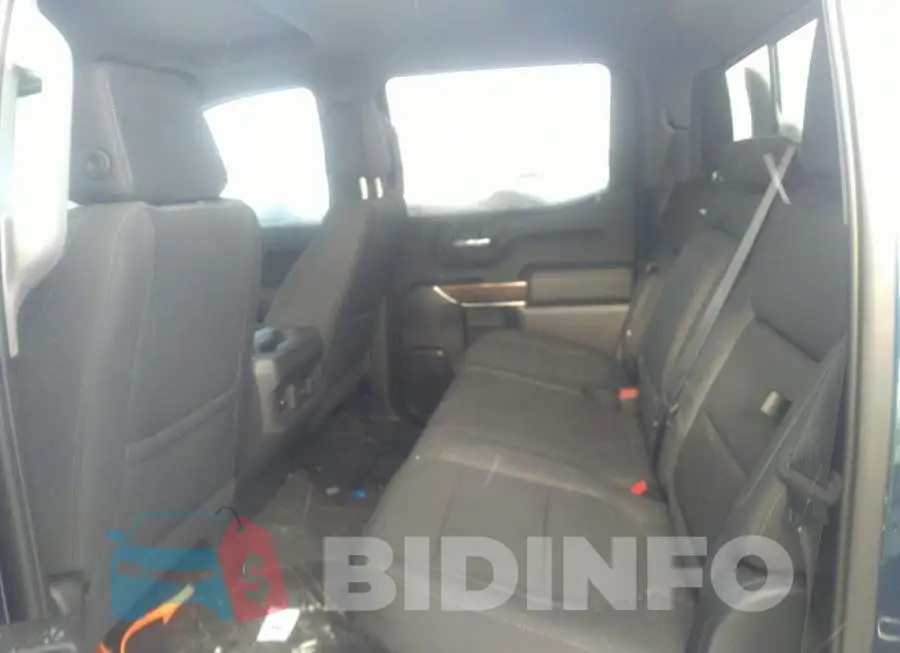 3GCPYFED7MG376136 Photo# 8