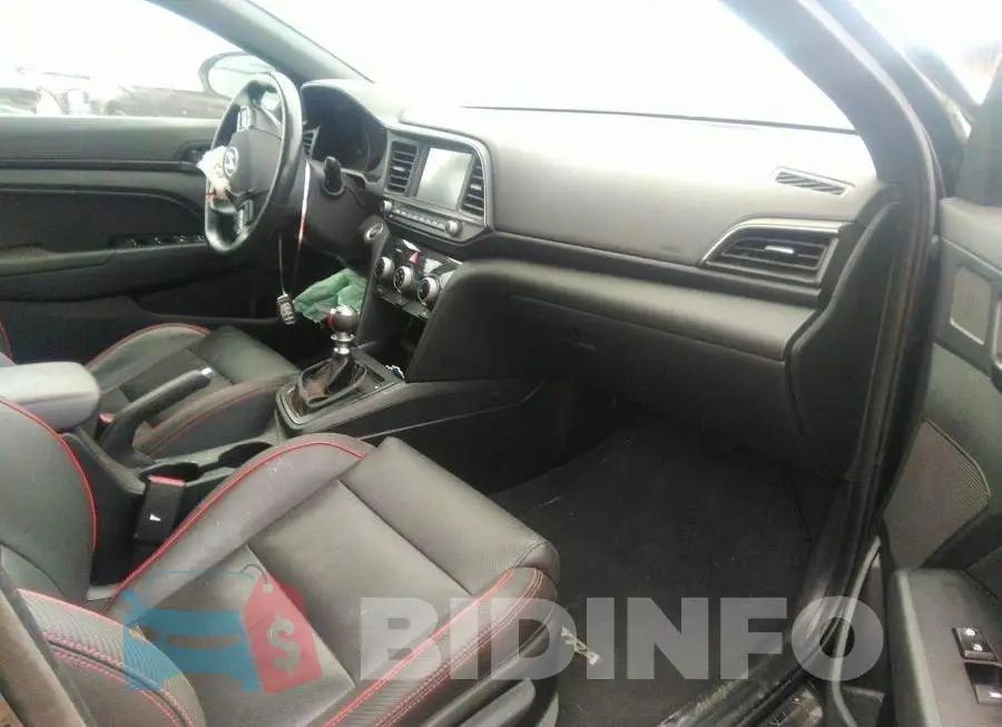 KMHD04LBXLU002627 Photo# 5