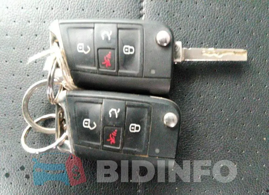 3VV2B7AX3JM185409 Photo# 11