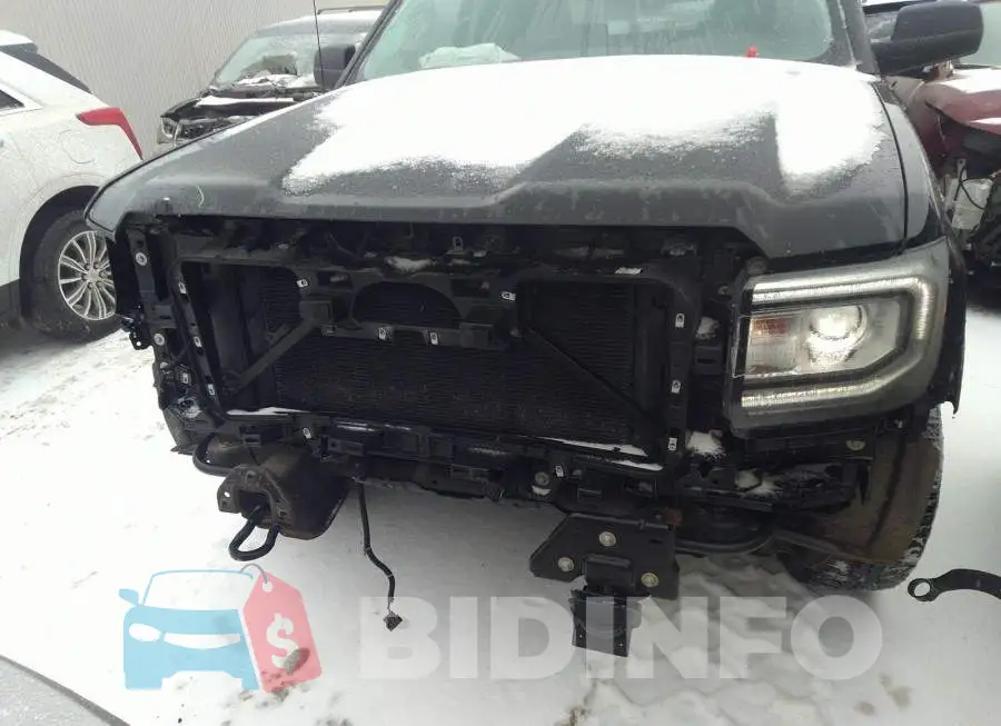 3GTU2MECXHG383409 Photo# 6