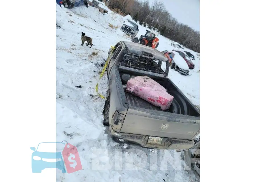 1C6RR7FT1HS826385 Photo# 3
