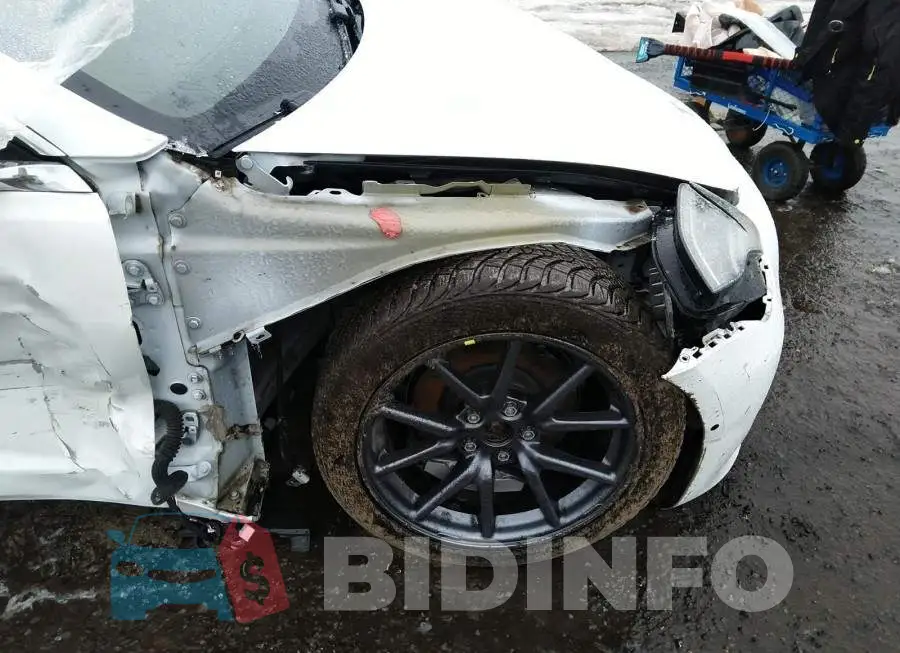 5YJ3E1EB6LF643232 Photo# 6