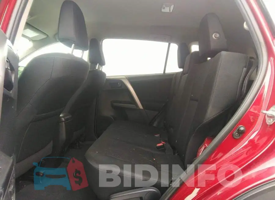 2T3BFREV3JW740512 Photo# 8
