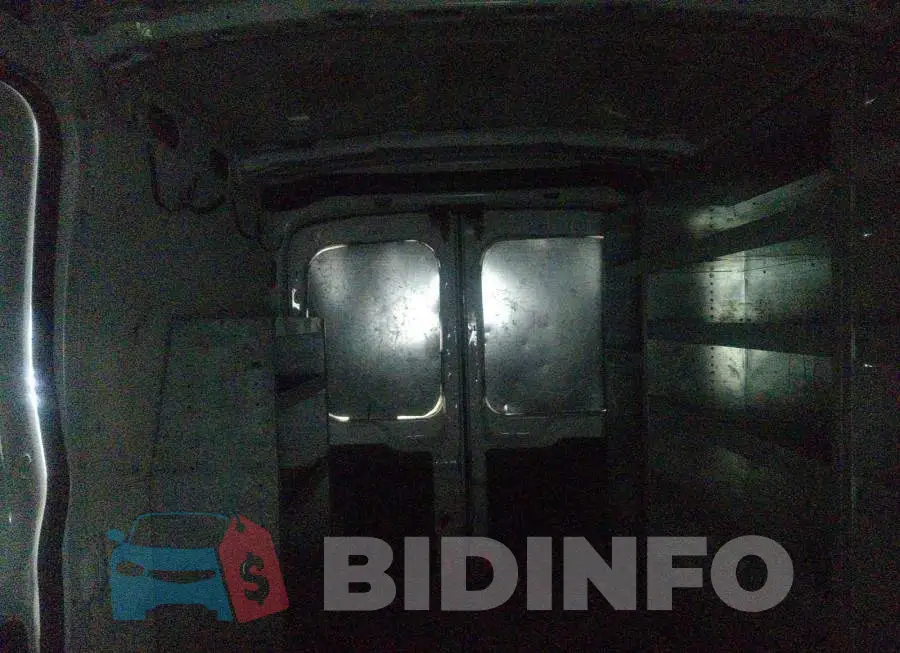 1FTNE1CM8FKB14725 Photo# 8