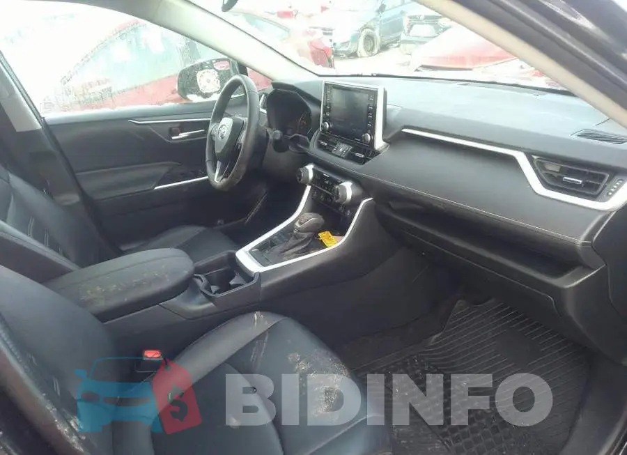 2T3R1RFV9MC228318 Photo# 5