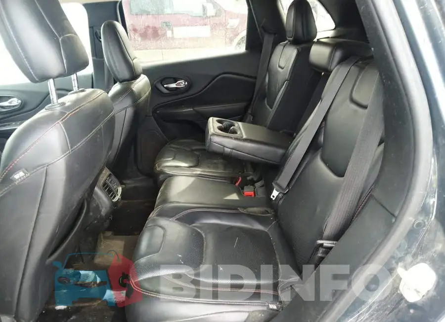 1C4PJMBS8GW200049 Photo# 8
