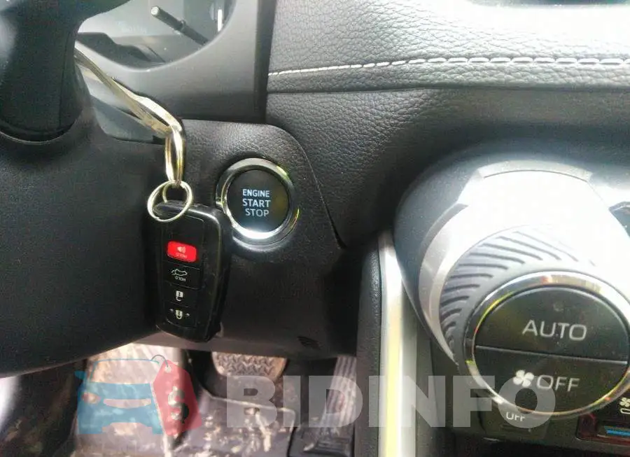 2T3D1RFV1MC181019 Photo# 11