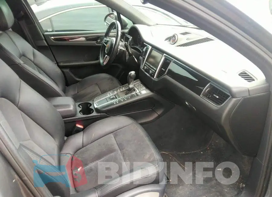WP1AB2A56GLB48021 Photo# 5