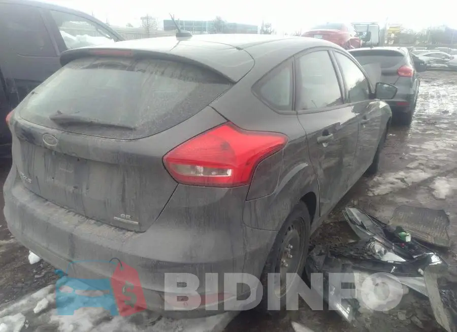 1FADP3K21GL322643 Photo# 4