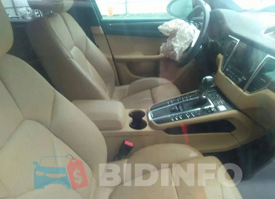 WP1AA2A56JLB16647 Photo# 5