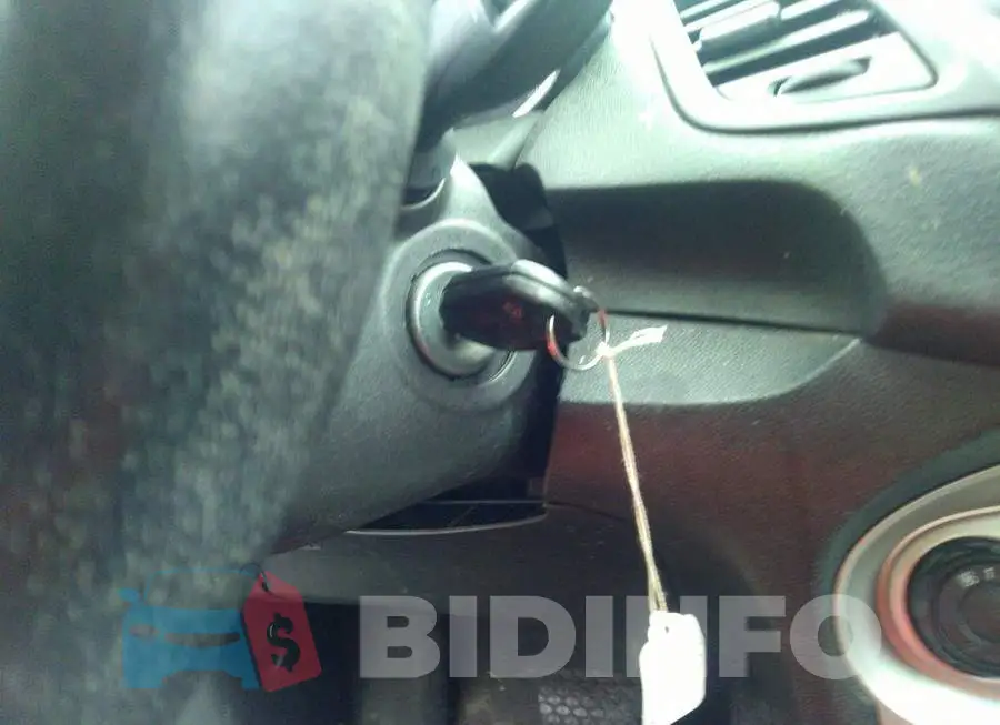 3FADP4EJ3FM174016 Photo# 11