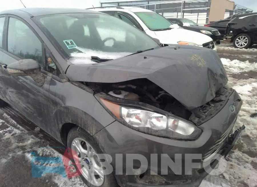 3FADP4EJ3FM174016 Photo# 6