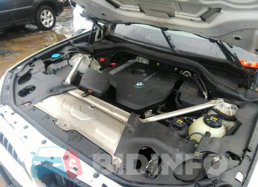 5UXTR9C55KLP84755 Photo# 10
