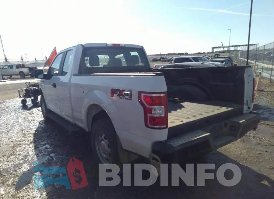 1FTFX1E56LKE49823 Photo# 3