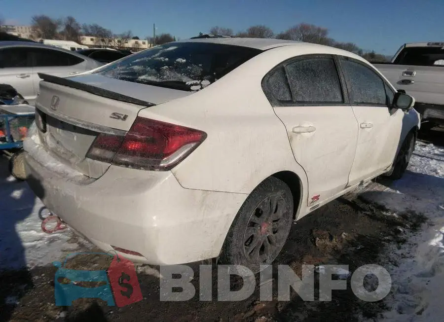 2HGFB2F54FH061554 Photo# 4