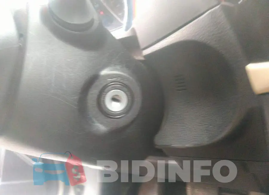 2T1BURHE1FC329595 Photo# 6
