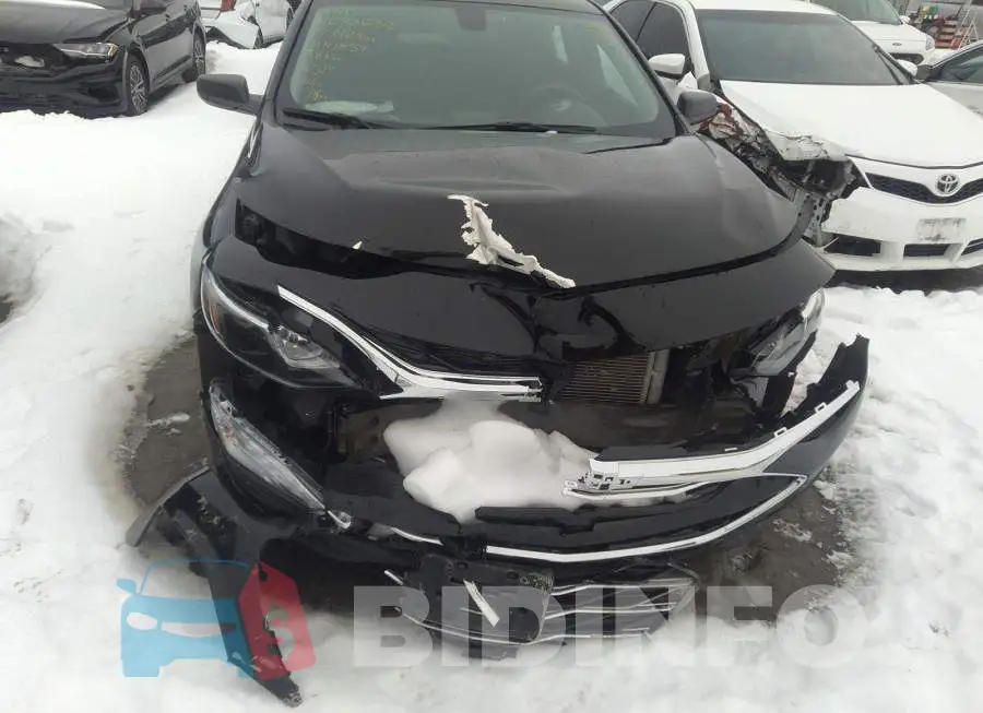 1G1ZD5ST3NF110859 Photo# 6