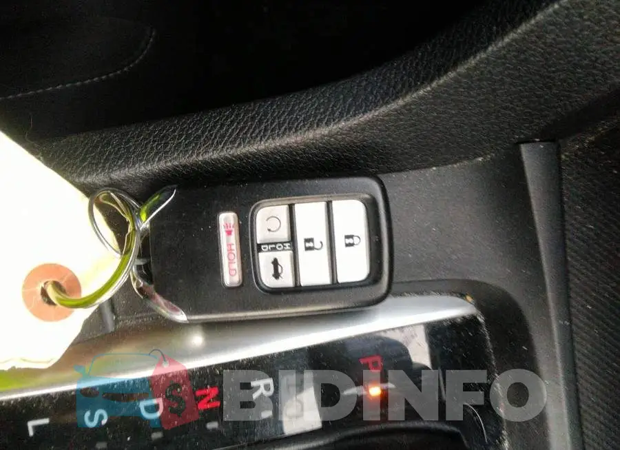 2HGFC2F66JH036413 Photo# 11