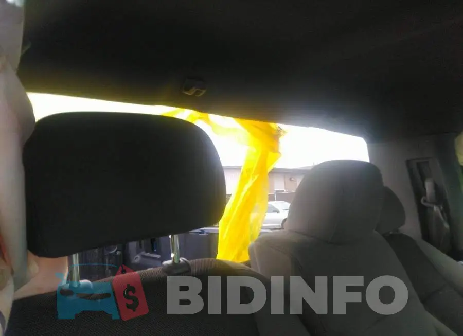 1FTMF1E53LKD12896 Photo# 8