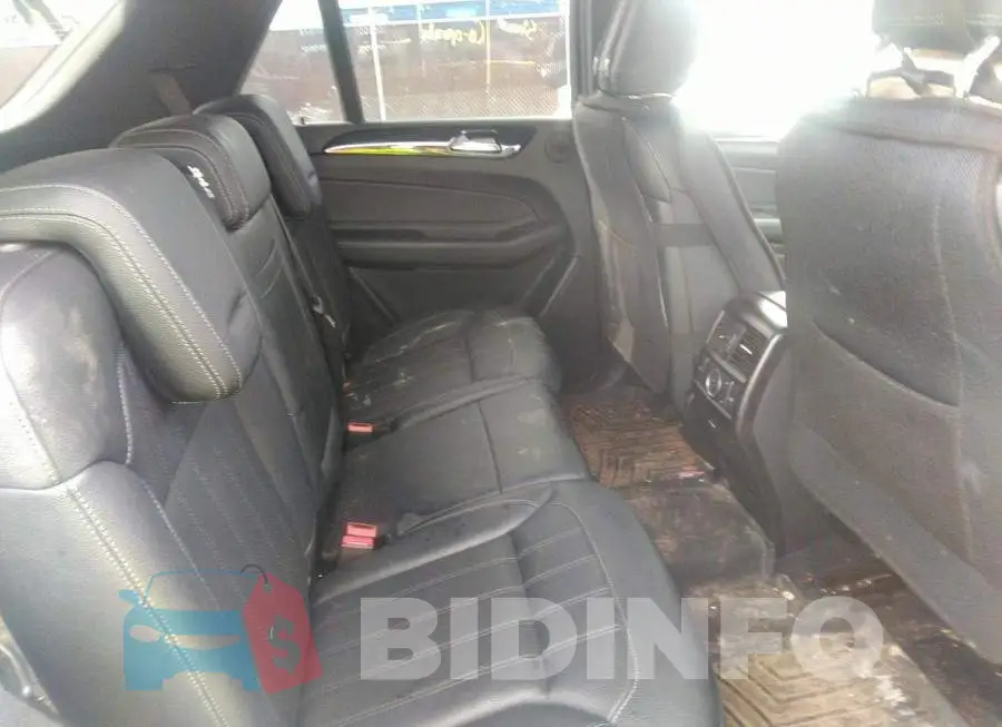 4JGDA5GB4JB016674 Photo# 8