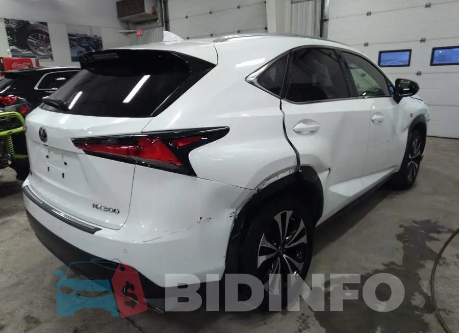JTJBARBZXJ2162646 Photo# 6