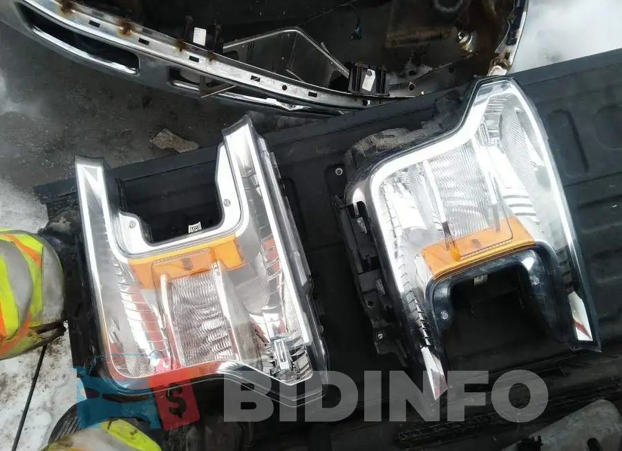 1FTFW1EG9JKD47949 Photo# 12