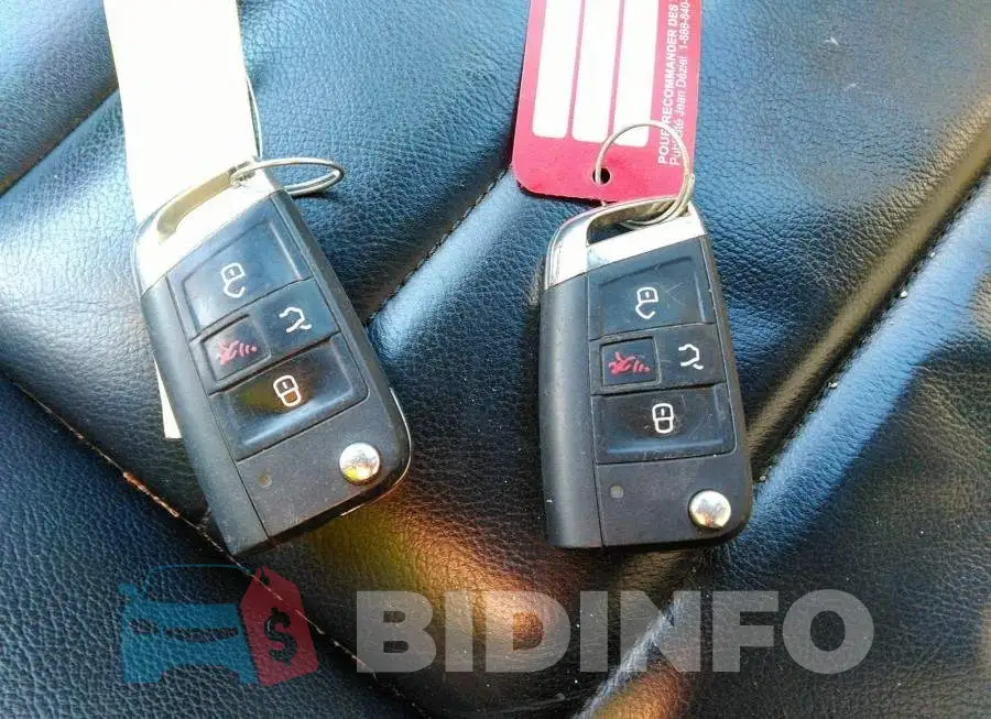 3VW5T7AU1FM033356 Photo# 11