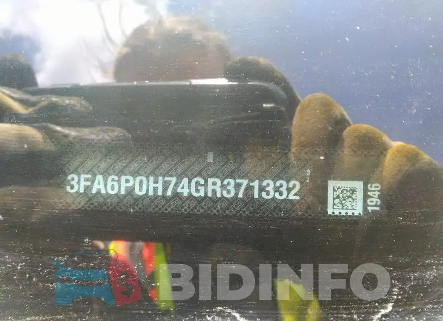 3FA6P0H74GR371332 Photo# 9