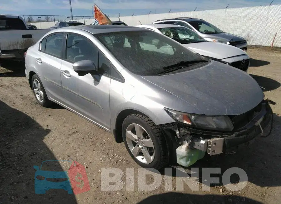 2HGFB2F53FH018937 Photo# 1
