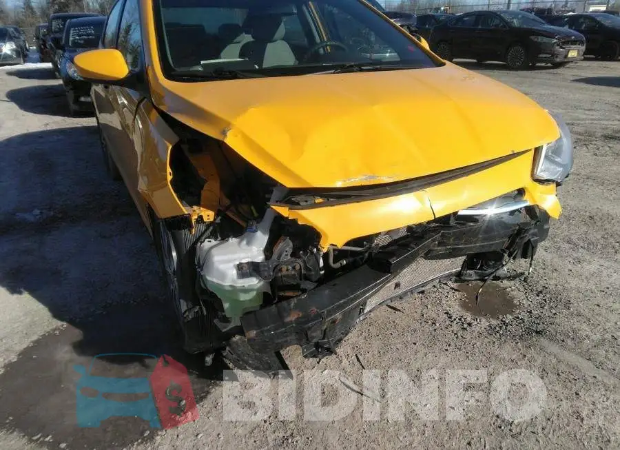 KMHCT4AE8GU087649 Photo# 6