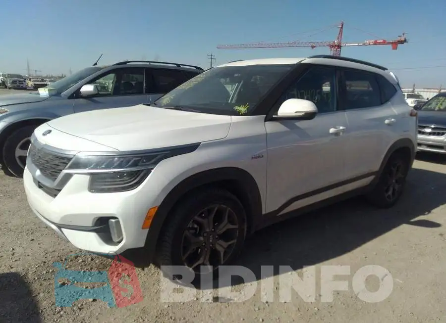 KNDERCAAXM7180878 Photo# 2