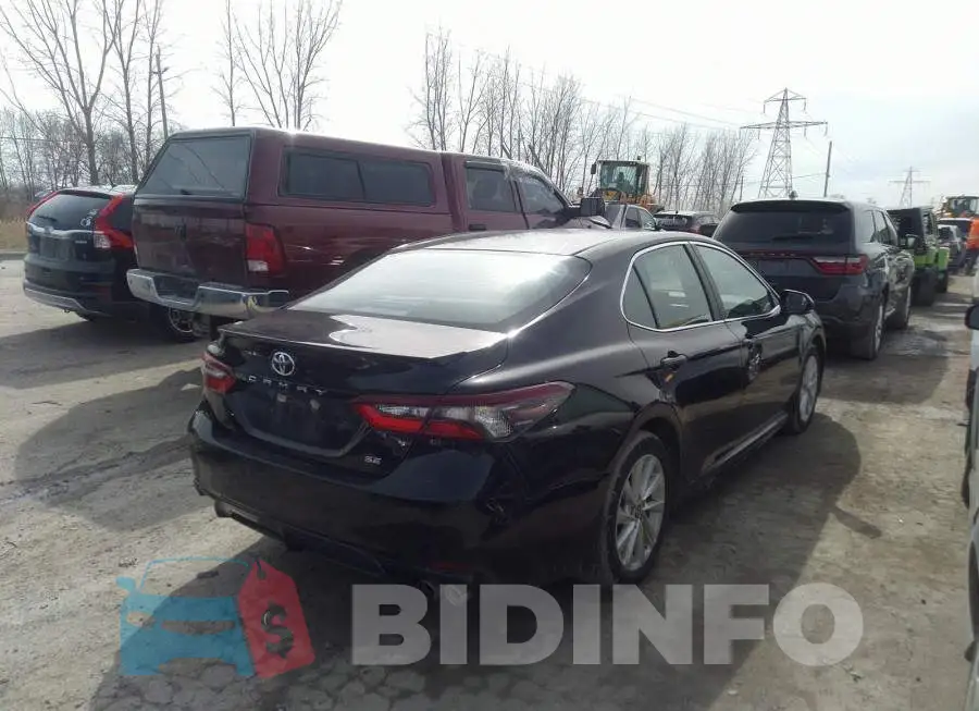4T1G11AK2MU581125 Photo# 4