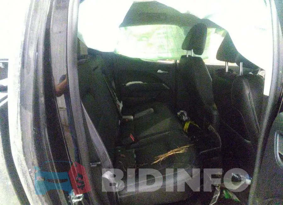 1GCGTCE37G1103396 Photo# 8