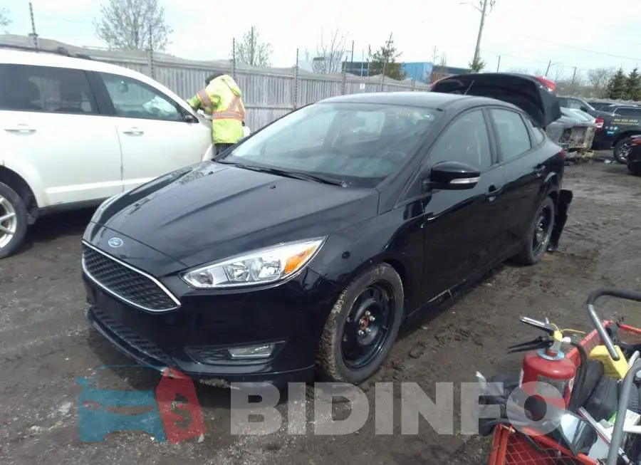 1FADP3F20JL296568 Photo# 2