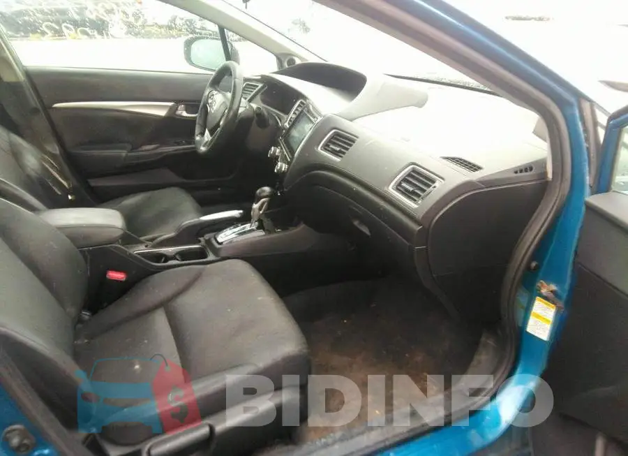 2HGFB2F57FH006287 Photo# 5