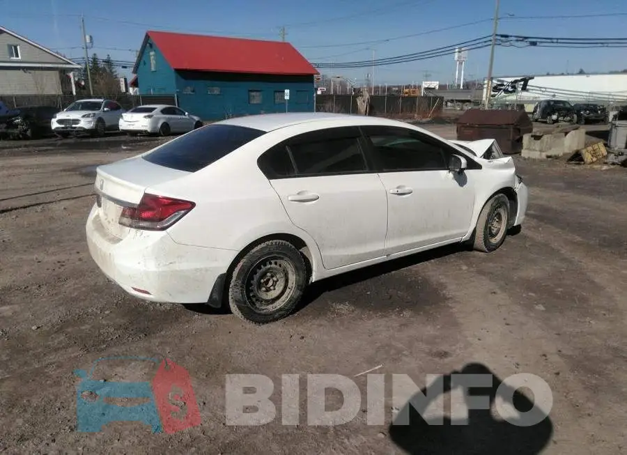 2HGFB2F57FH045087 Photo# 4