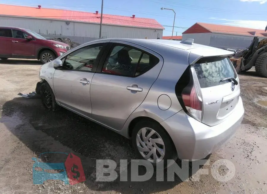 JTDKDTB35F1585196 Photo# 3