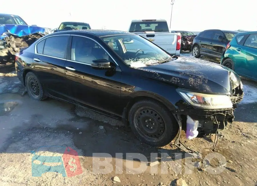 1HGCR2F5XFA802402 Photo# 1
