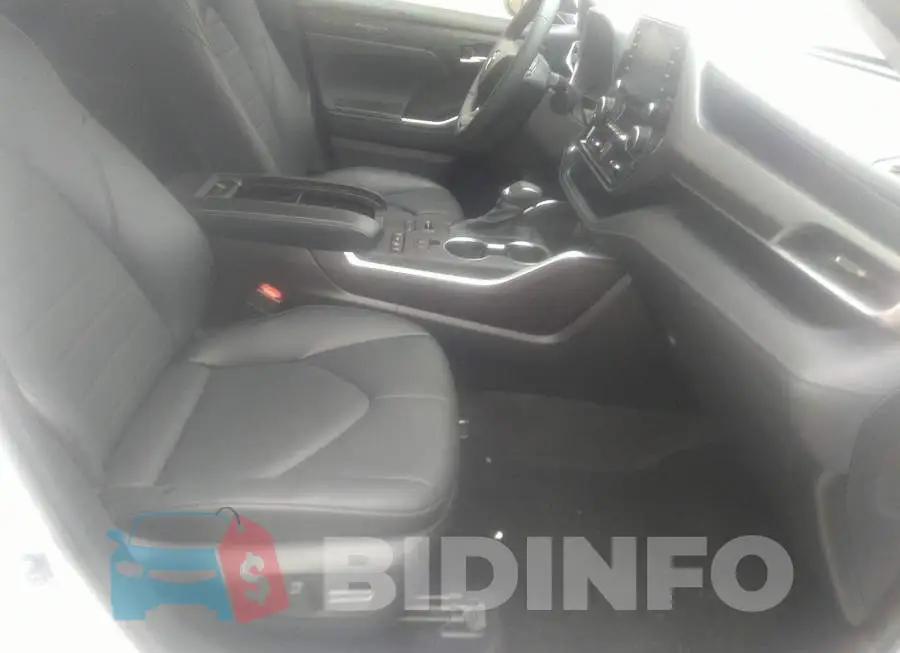 5TDGZRBH7NS252117 Photo# 5