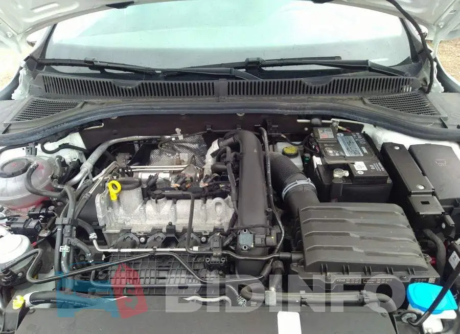 3VWC57BU8KM011798 Photo# 10