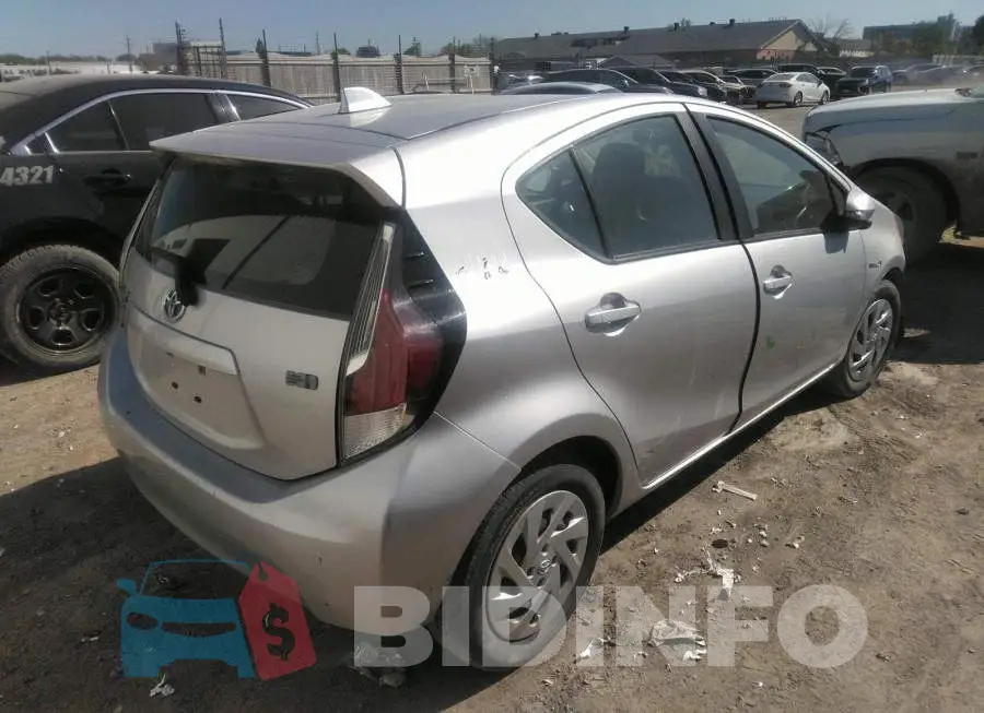JTDKDTB3XG1136145 Photo# 4